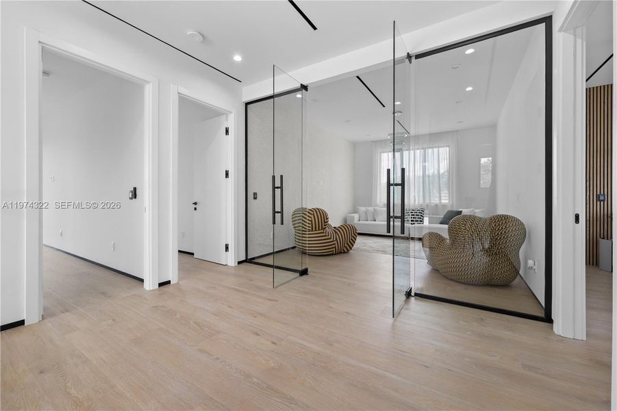 Furnished interior view inside a new home in , Fort Lauderdale (Image 47).