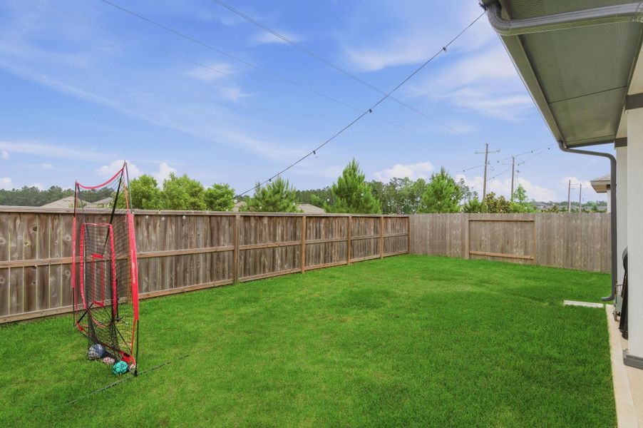 Spacious backyard