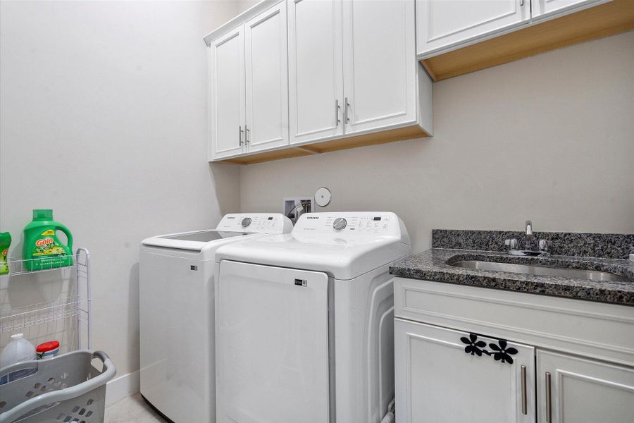 26-8318 W Blue Spring Dr_026