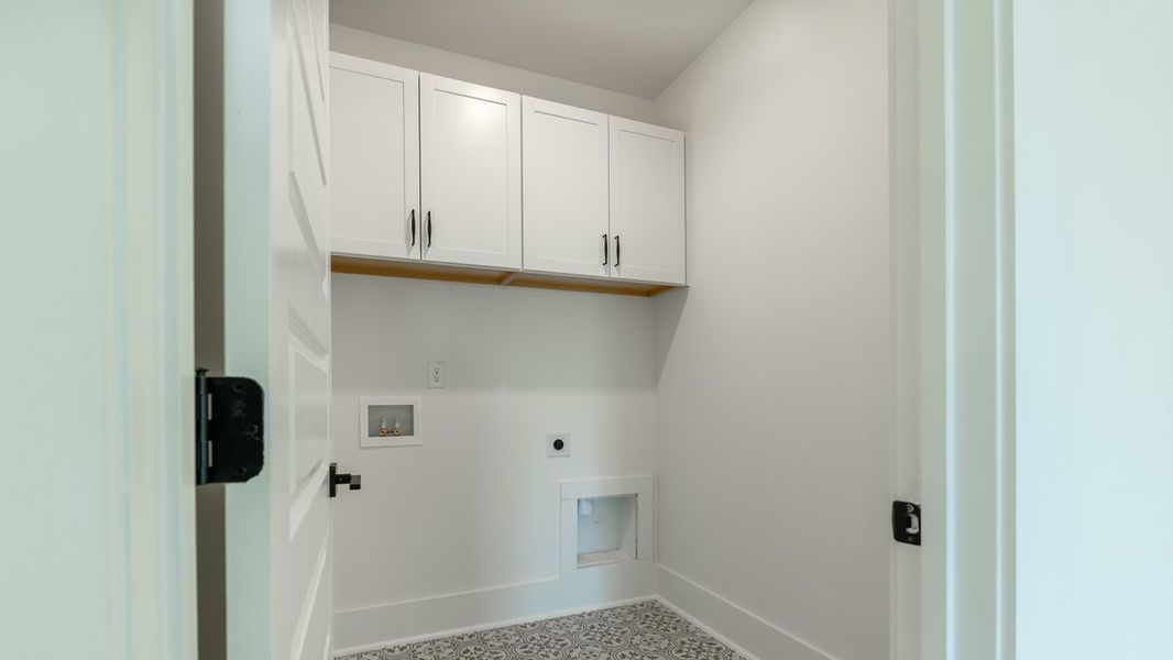 Image 41 representing the Hanover by D.R. Horton in The Village at Sandy Plains, Marietta, GA.