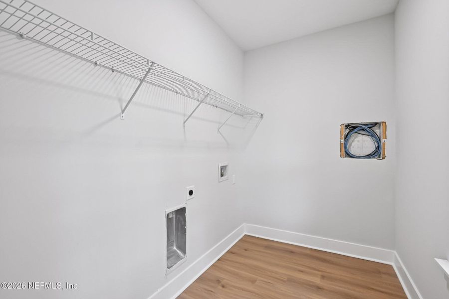 Spacious, unfurnished interior of a new home in , Fernandina Beach (Image 23).