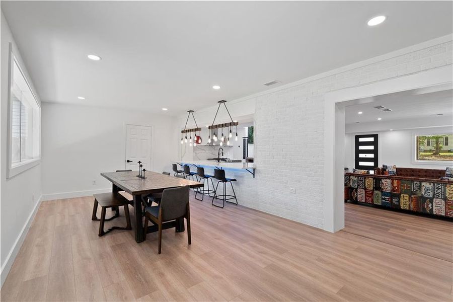 Furnished interior view inside a new home in , Atlanta (Image 14).