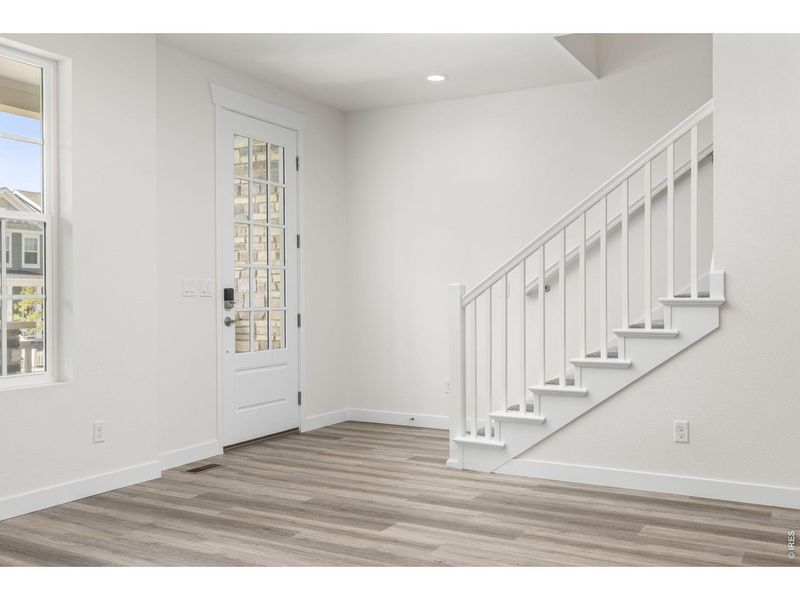 Spacious, unfurnished interior of a new home in Westerly, Erie (Image 12).