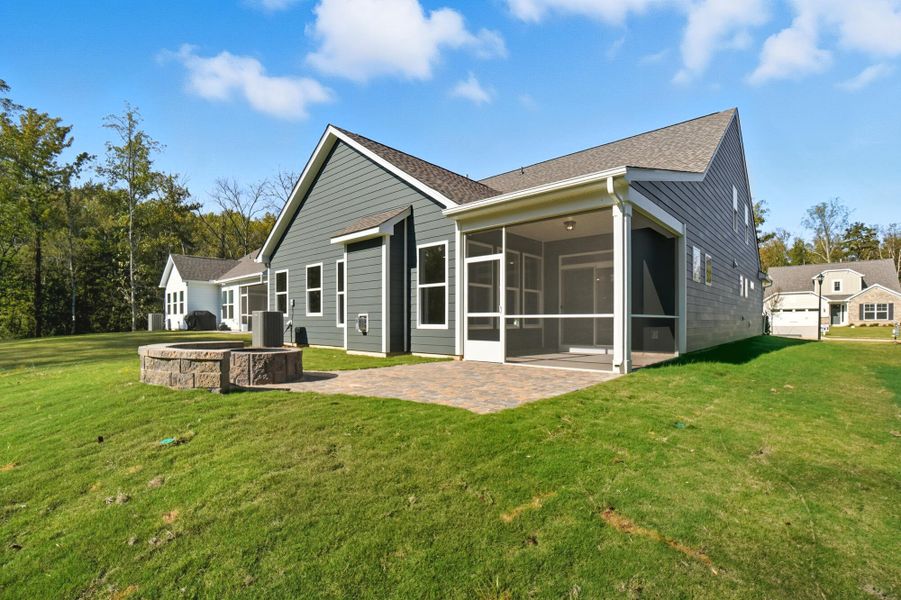 Exterior details and patio area of a home in Heritage - 55+ Community, Wesley Chapel (Image 23).