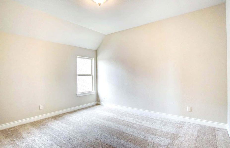 Representative unfurnished interior of a home built from the 3281 by Ravenna Homes in Bridgeland 50′, Cypress (Image 35).