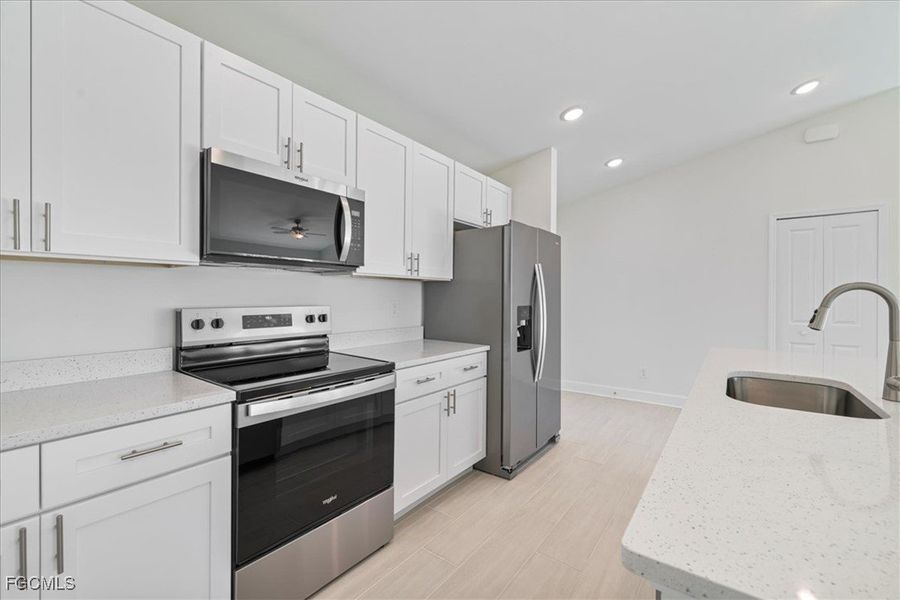 Image 37 of a home in Cape Coral. Image 37 of a home in Cape Coral.