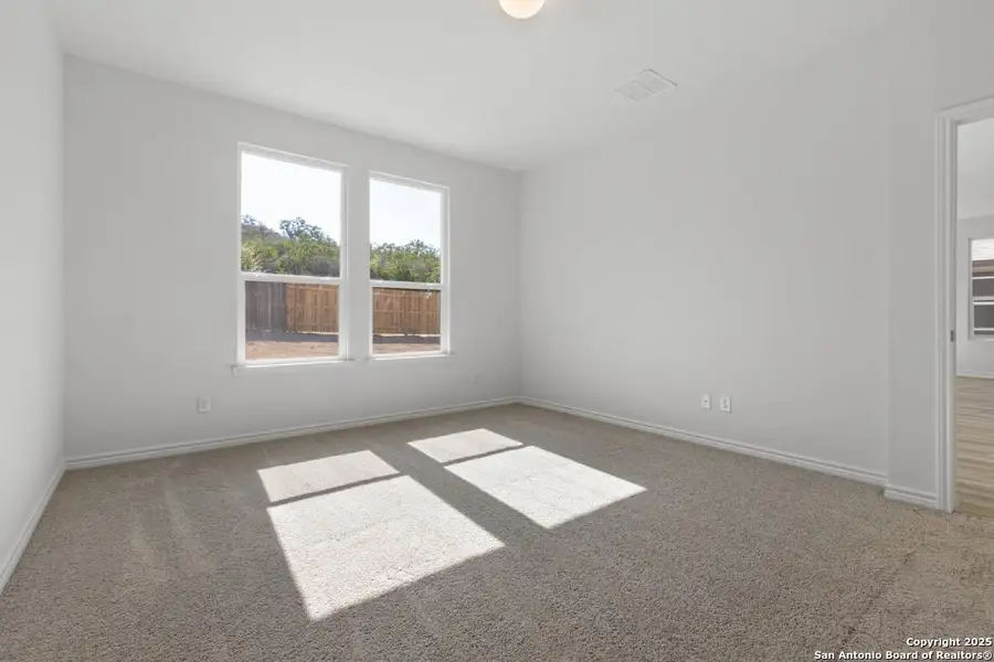 Spacious, unfurnished interior of a new home in Hidden Bluffs at TRP, San Antonio (Image 5). Spacious, unfurnished interior of a new home in Hidden Bluffs at TRP, San Antonio (Image 5).