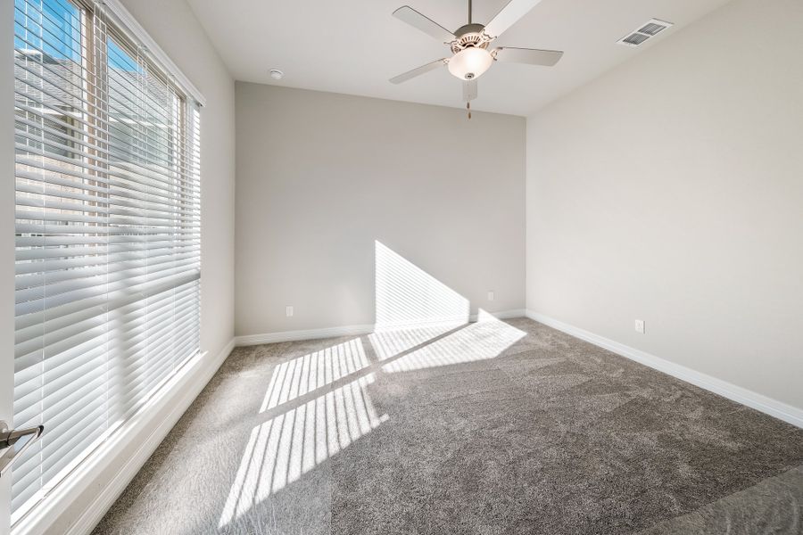Representative unfurnished interior of a home built from the The Scottsdale IV by Whitestone Custom Homes in Johnson Ranch, Bulverde (Image 25).