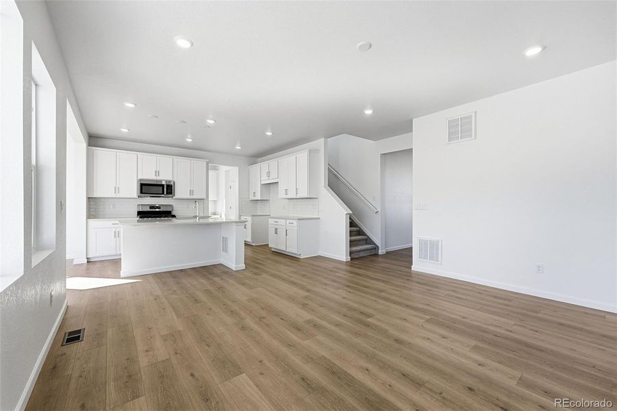 16468 W 92nd Place ~ Ready Now