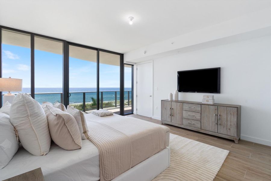 Furnished interior view inside a new home in Casamar, Pompano Beach (Image 20).