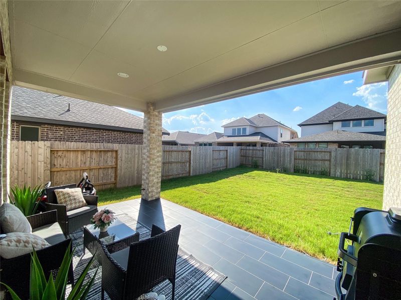 Exterior details and patio area of a home in Stonecreek Estates 50', Richmond (Image 2). Exterior details and patio area of a home in Stonecreek Estates 50', Richmond (Image 2).