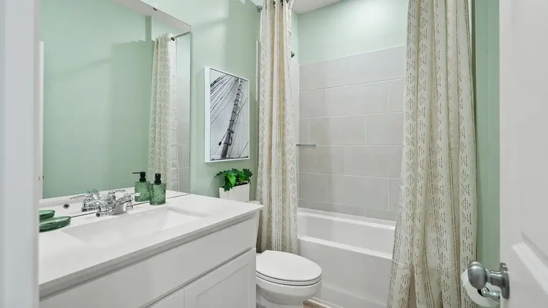 Grove Core FL N122 Mc Cartney Bath3 F1 Base2 12 19 25
