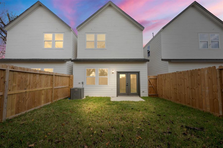 Exterior details and patio area of a home in , Houston (Image 21).