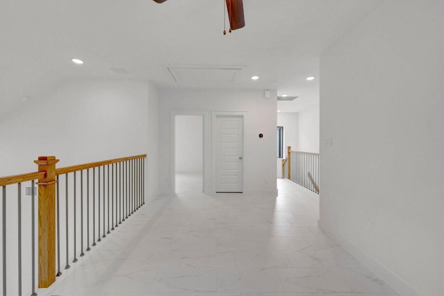 Spacious, unfurnished interior of a new home in The Highlands - Grove Collection, Porter (Image 35).