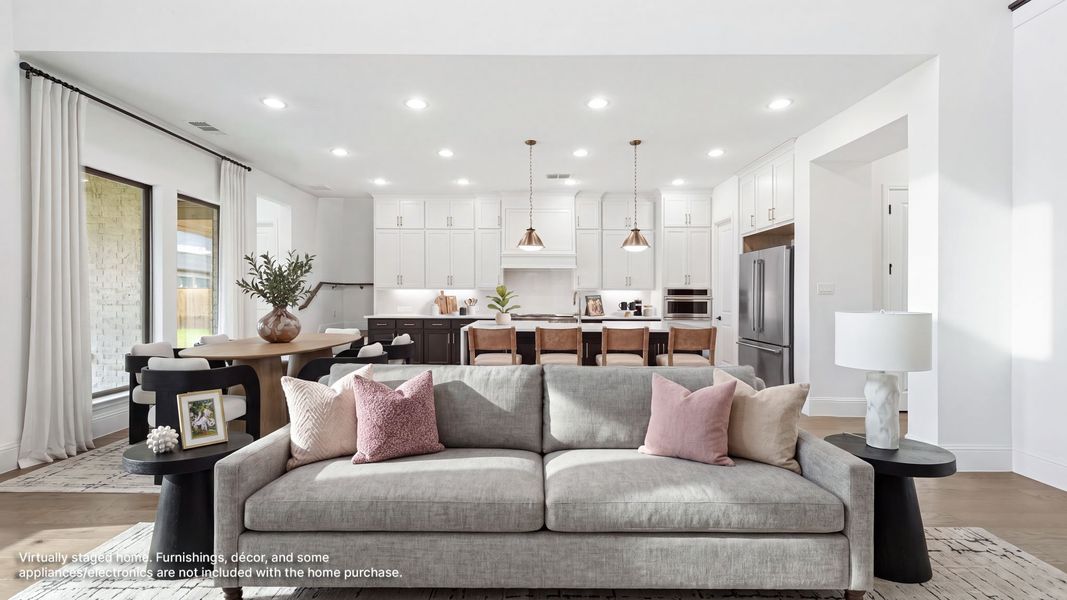 Furnished interior view inside a new home in Star Trail, Prosper (Image 8).