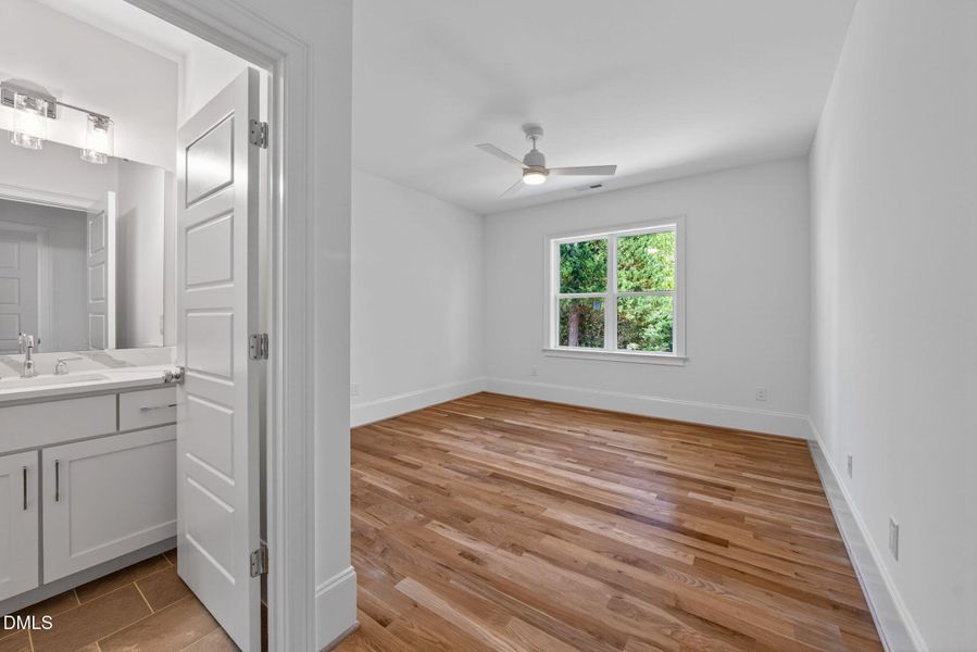 60-web-or-mls-402 Willow St - 60