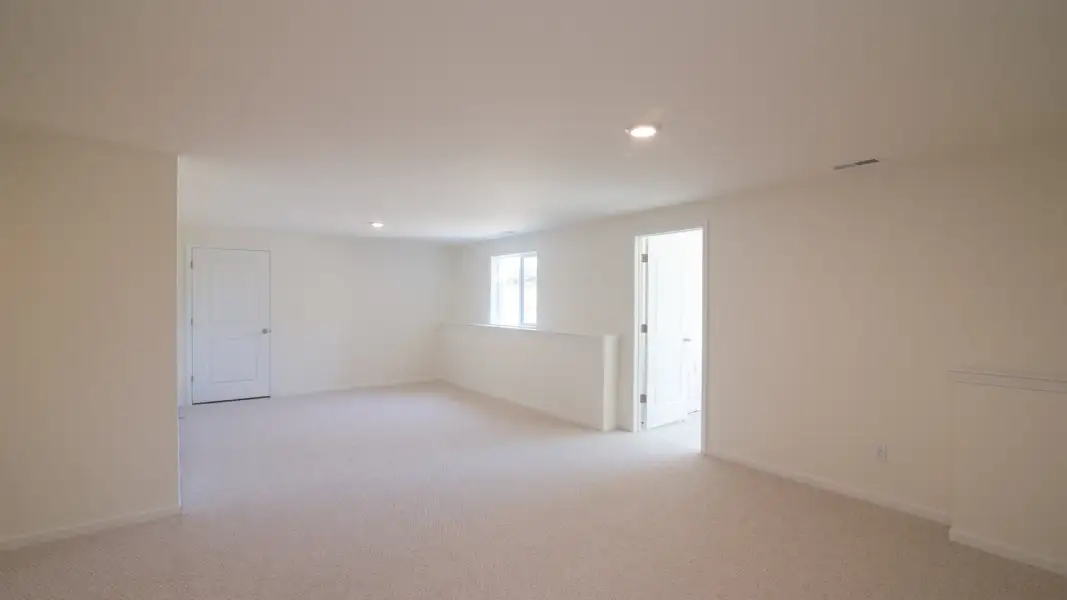 Representative unfurnished interior of a home built from the The Briarhaven III by Norfolk Homes in Offsite Builds Southern Michigan, Ann Arbor (Image 46).