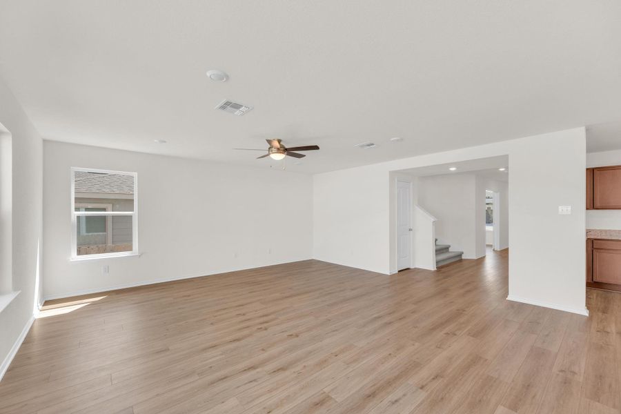 Spacious, unfurnished interior of a new home in Sonterra - Cool Water, Jarrell (Image 29). Spacious, unfurnished interior of a new home in Sonterra - Cool Water, Jarrell (Image 29).