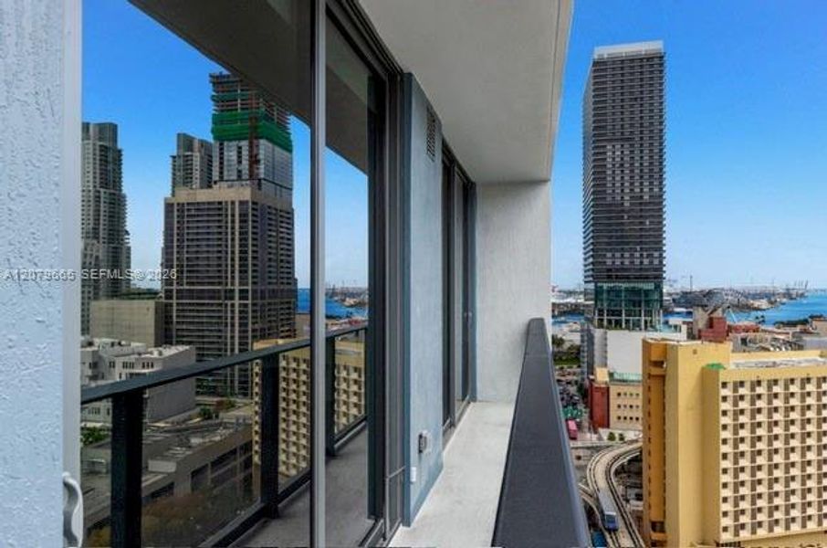 Condo located in Miami, FL showcasing its design and architecture (Image 24). Condo located in Miami, FL showcasing its design and architecture (Image 24).