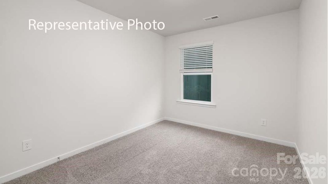 Spacious, unfurnished interior of a new home in Clark Creek Landing, Lincolnton (Image 19).