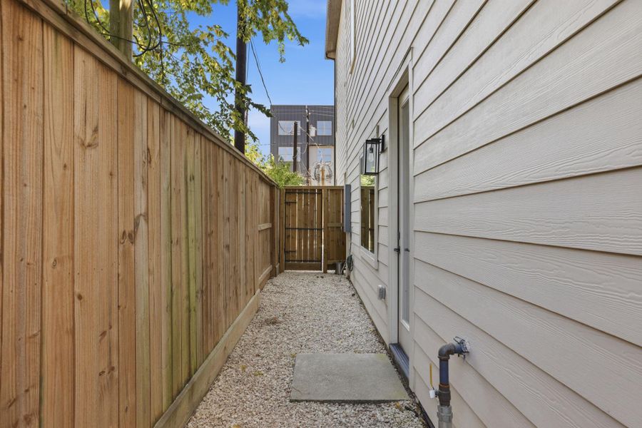 Exterior details and patio area of a home in , Houston (Image 27).