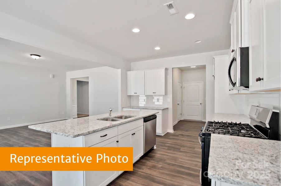 Image 16 of a home in Pine Bluff.