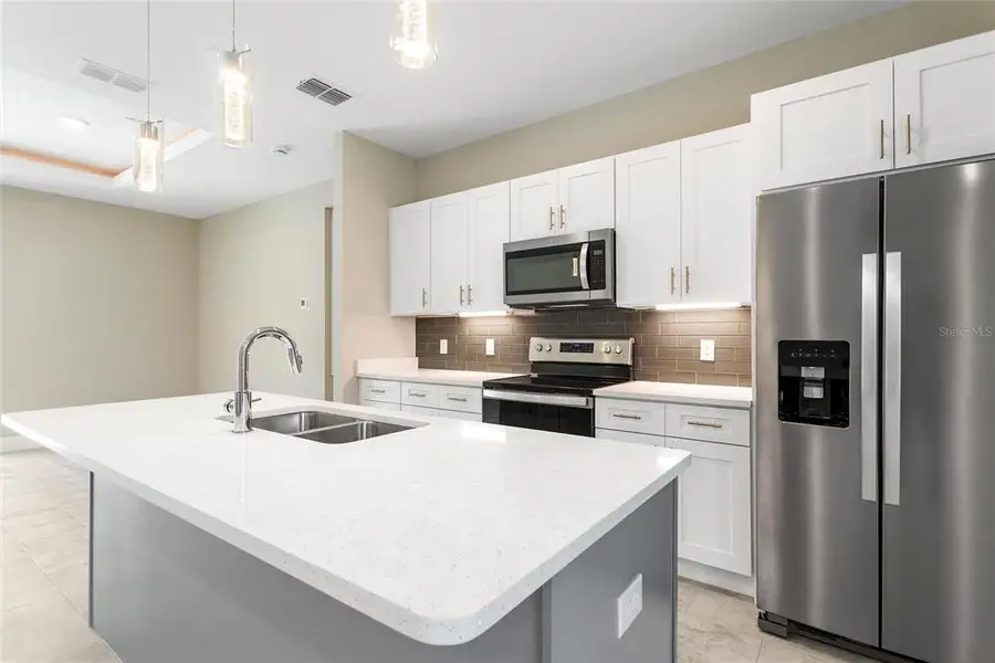 Furnished interior view inside a new home in , Arcadia (Image 4).