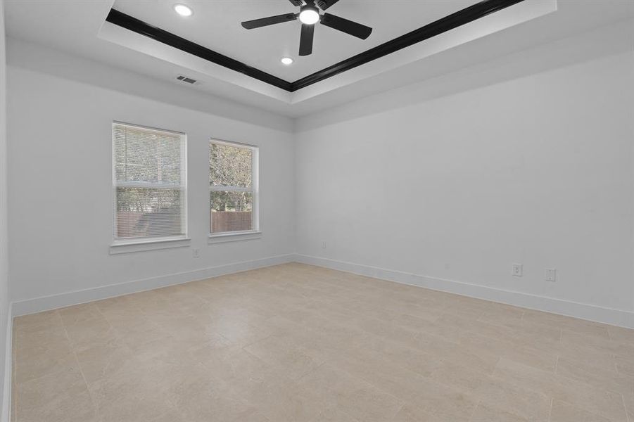 Spacious, unfurnished interior of a new home in , Fort Worth (Image 17).