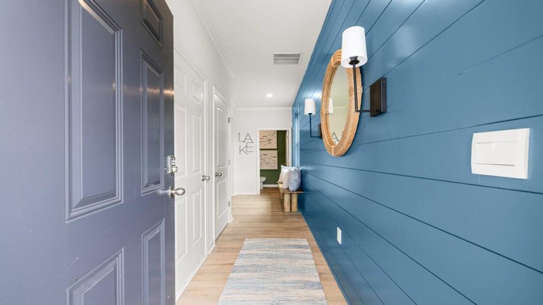 Spacious, unfurnished interior of a new home in Falcon Landing, Gainesville (Image 19).