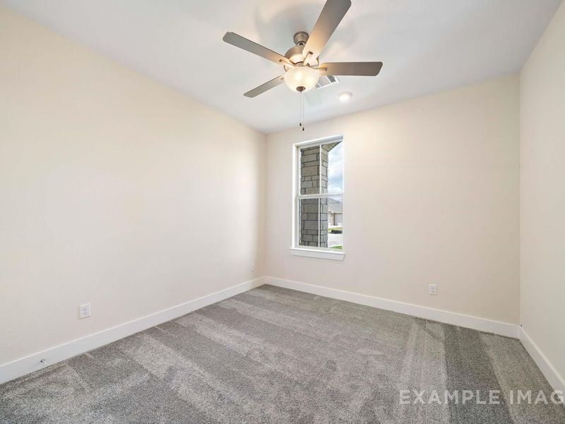 Spacious, unfurnished interior of a new home in Lago Mar, Texas City (Image 20).