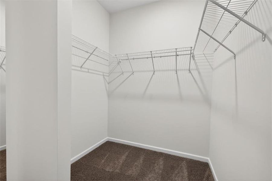 Spacious, unfurnished interior of a new home in Allen Manor, Hoschton (Image 32).