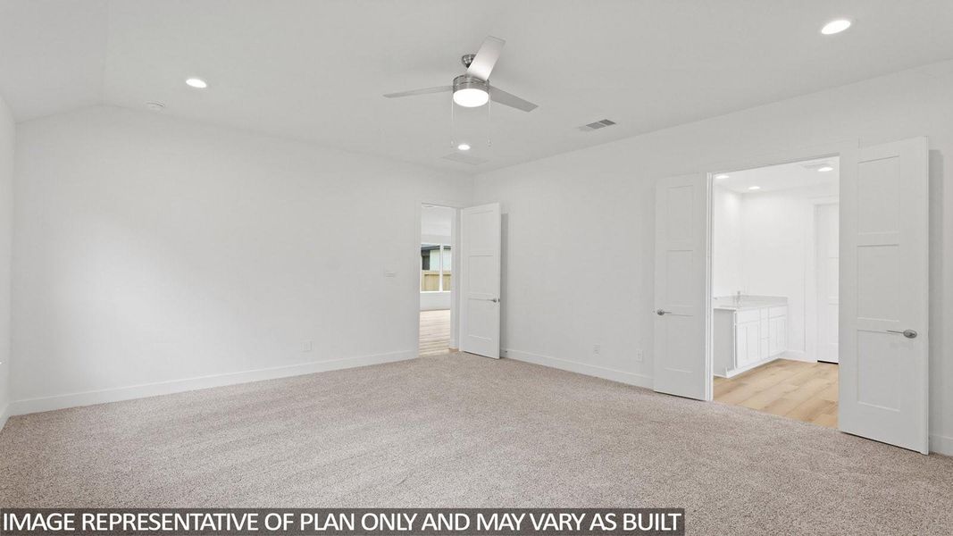 Spacious, unfurnished interior of a new home in Hills of Westlake, Conroe (Image 9).