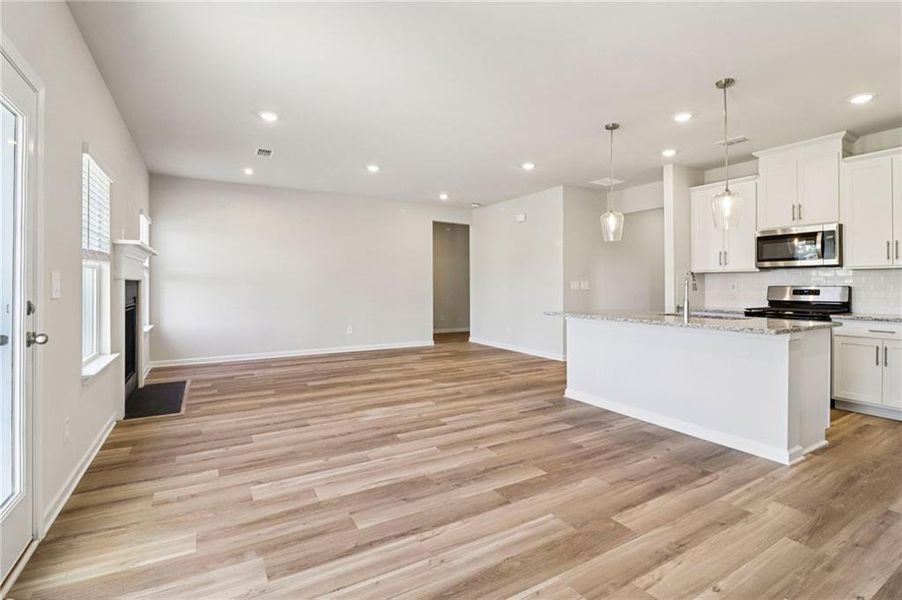 Spacious, unfurnished interior of a new home in Harmony Manor, Fairburn (Image 68). Spacious, unfurnished interior of a new home in Harmony Manor, Fairburn (Image 68).