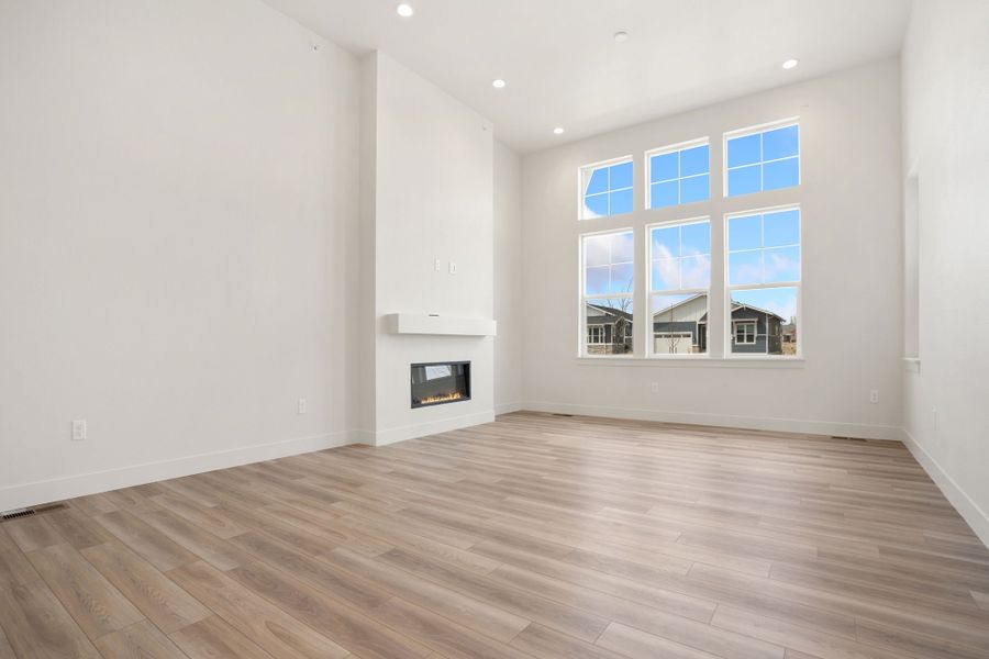 Spacious, unfurnished interior of a new home in Villa Collection, Fort Collins (Image 13). Spacious, unfurnished interior of a new home in Villa Collection, Fort Collins (Image 13).