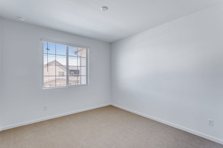Spacious, unfurnished interior of a new home in Westside Crossing, Berthoud (Image 28).