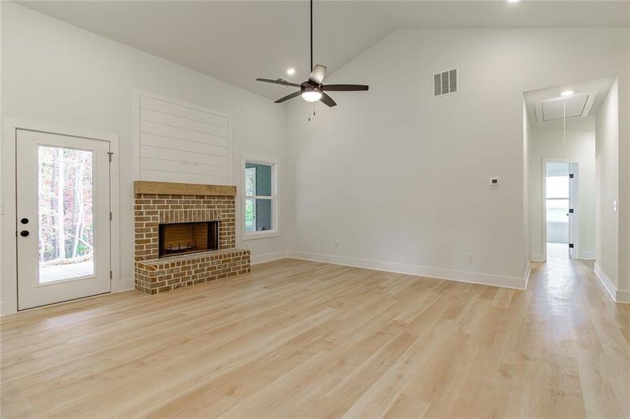 Spacious, unfurnished interior of a new home in , Murrayville (Image 14).