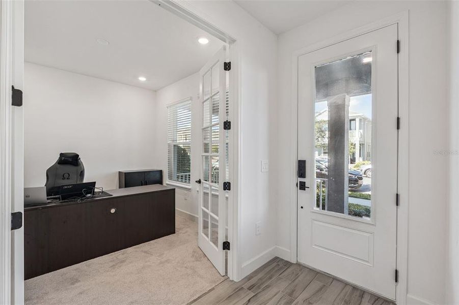 Furnished interior view inside a new home in , Winter Garden (Image 9).