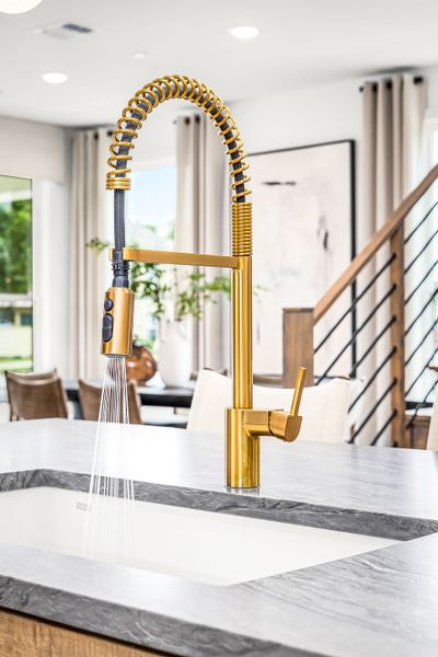 Representative interior finishes for a home built from the Asherton by Pulte Homes in Monarch on Main, Round Rock (Image 23).