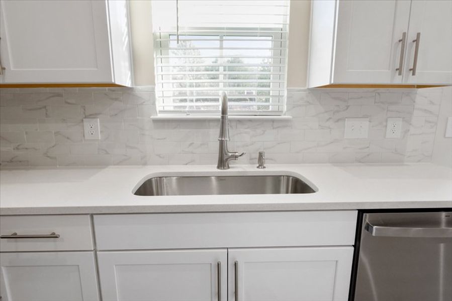 Close-up of interior finishes inside a home in Layton Hall, Mauldin (Image 11).