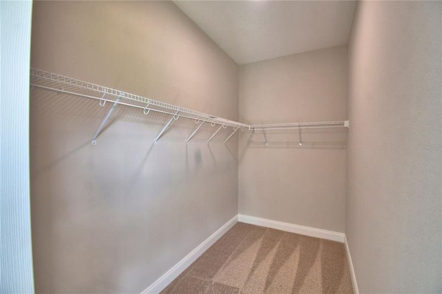 Spacious, unfurnished interior of a new home in , Winter Haven (Image 29).