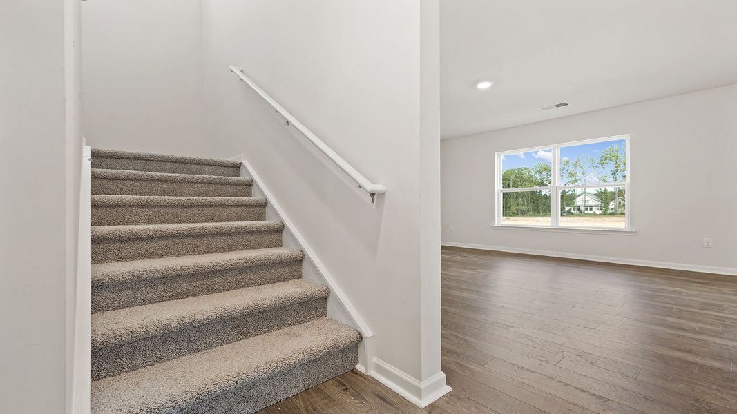 Spacious, unfurnished interior of a new home in Woodhaven, Spartanburg (Image 20).