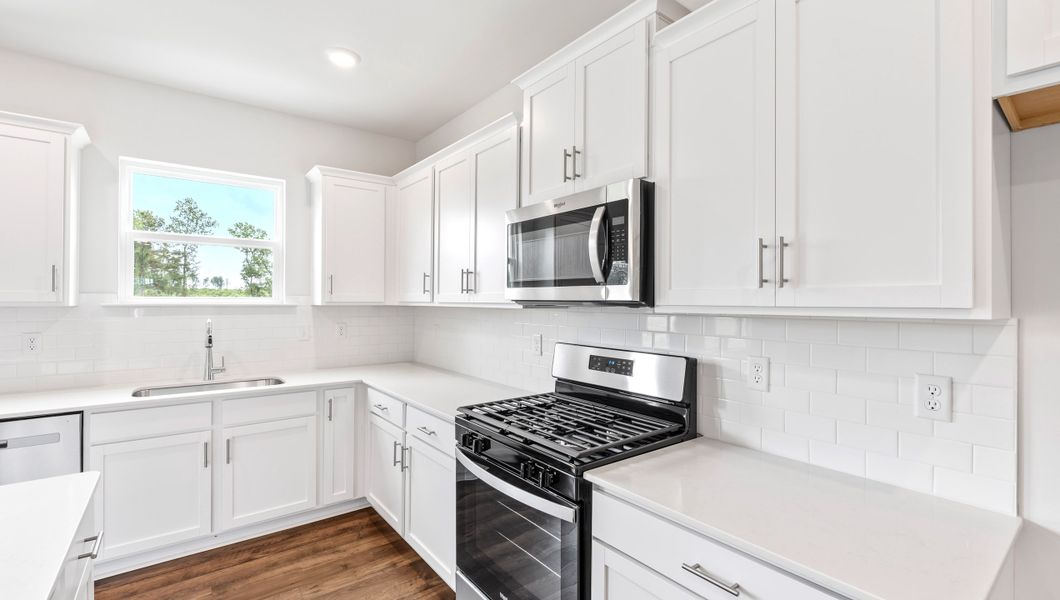 Furnished interior view inside a new home in Hunters Ridge, Woodruff (Image 9).