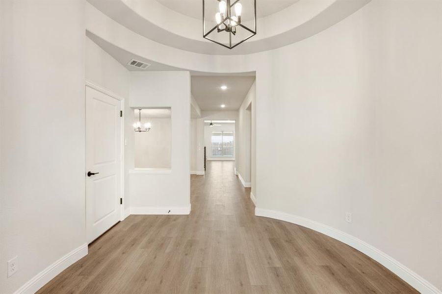 Spacious, unfurnished interior of a new home in Waverly Estates, Josephine (Image 39).