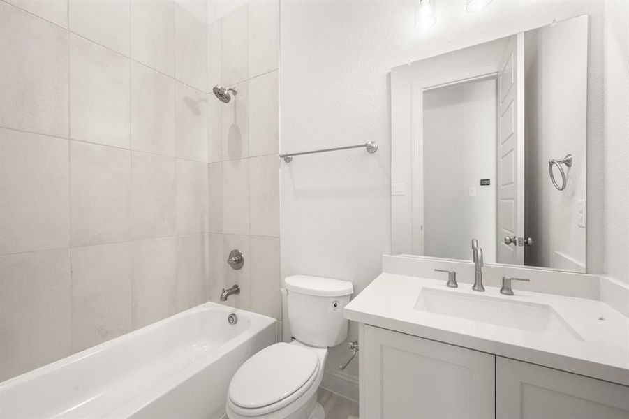 2050 Slipchannel- bathroom-2