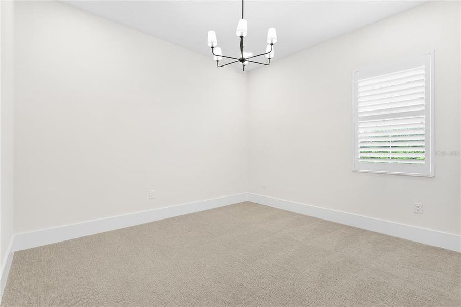 Spacious, unfurnished interior of a new home in , Sarasota (Image 22).