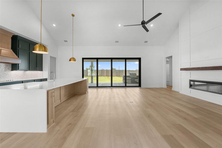 Spacious, unfurnished interior of a new home in King Oaks, Salado (Image 15). Spacious, unfurnished interior of a new home in King Oaks, Salado (Image 15).