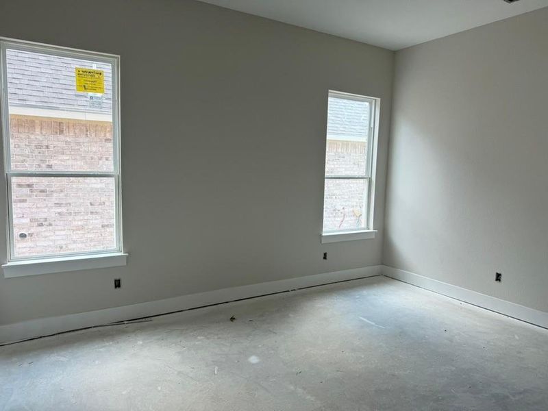 Spare room with baseboards