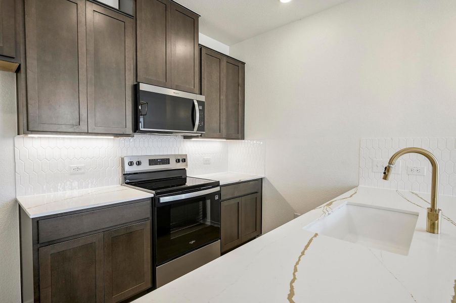 Furnished interior view inside a new home in Creekside at Estancia, Austin (Image 5).
