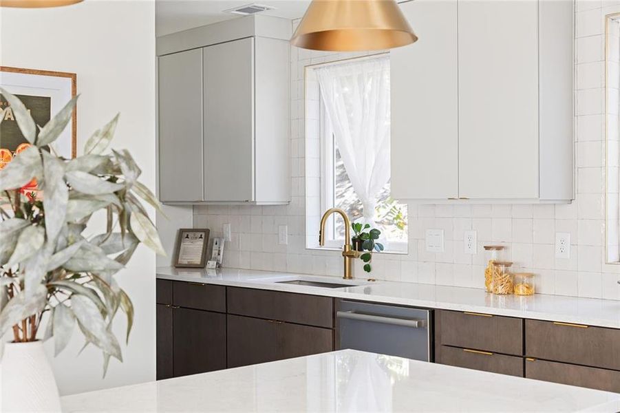 Close-up of interior finishes inside a home in , Atlanta (Image 23). Close-up of interior finishes inside a home in , Atlanta (Image 23).