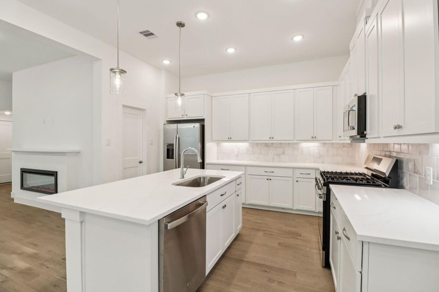 Furnished interior view inside a new home in Kresston, Montgomery (Image 8).